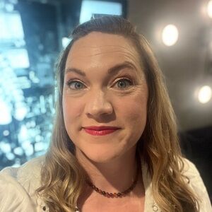 Meet your Posher, Brittney